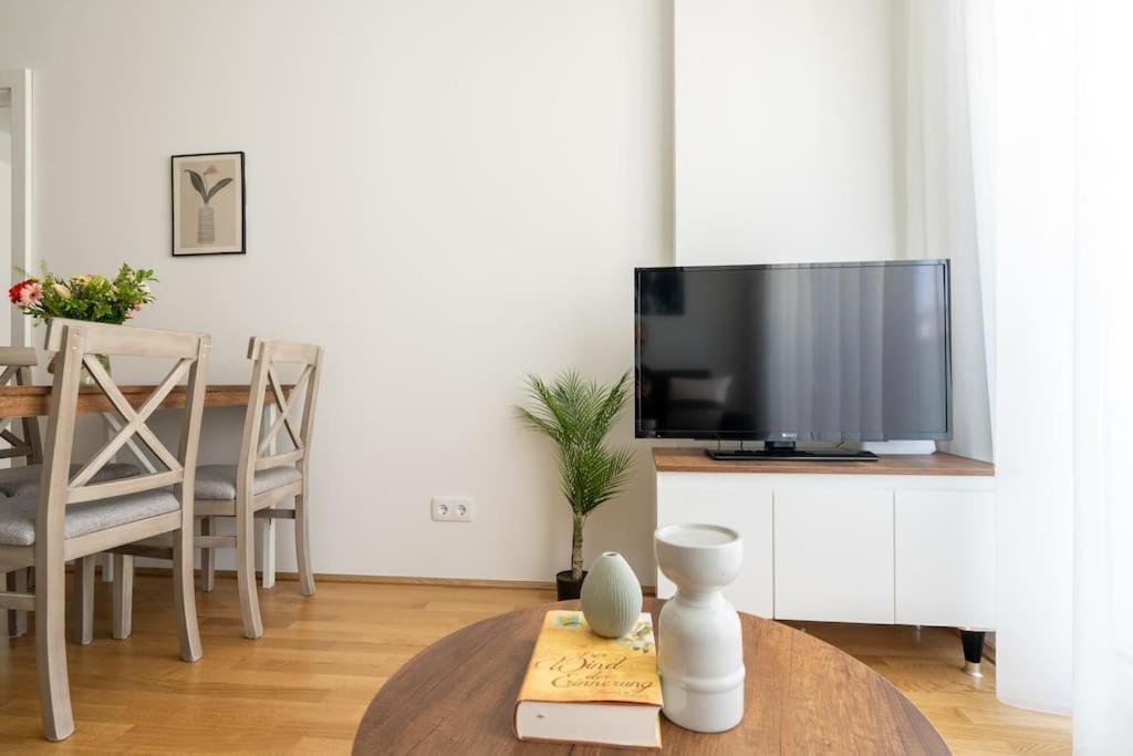 Trendy 1Br, Direct City Access By Hm Vienne Extérieur photo