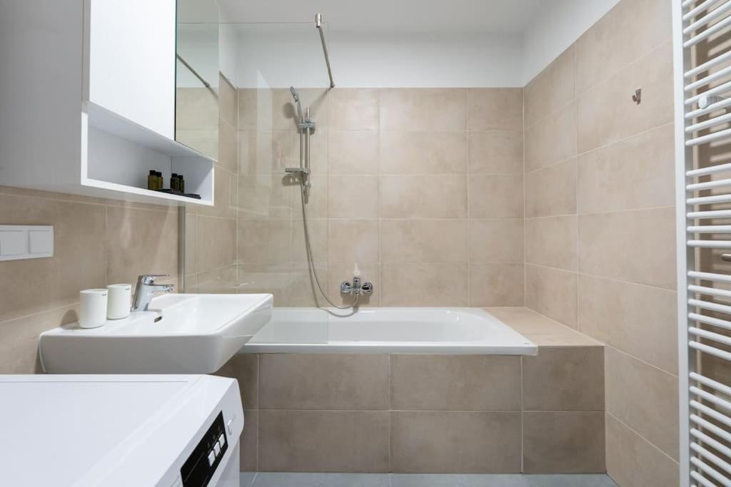 Trendy 1Br, Direct City Access By Hm Vienne Extérieur photo